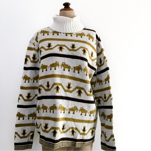 Vintage Elephant Knit Sweater 1990s • No Brand • Size M/L - Picture 8 of 10